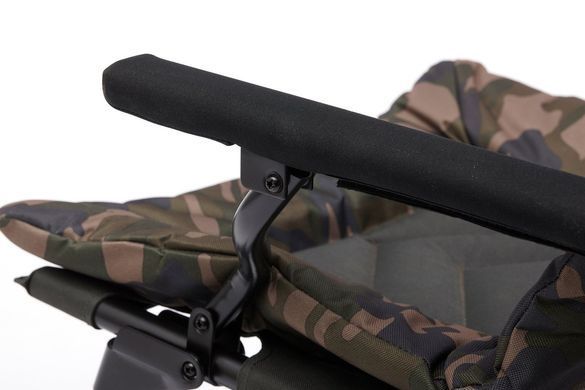Кресло карповое Prologic Avenger Comfort Camo Chair 65046 до 140 кг